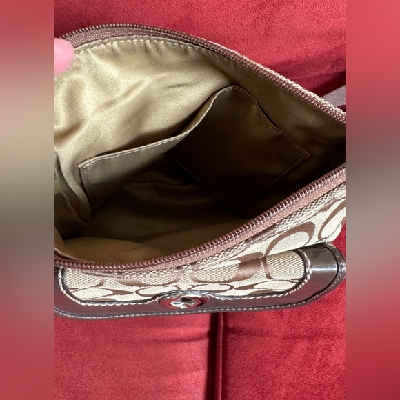 Coach small crossbody bag - Picture 4 of 5